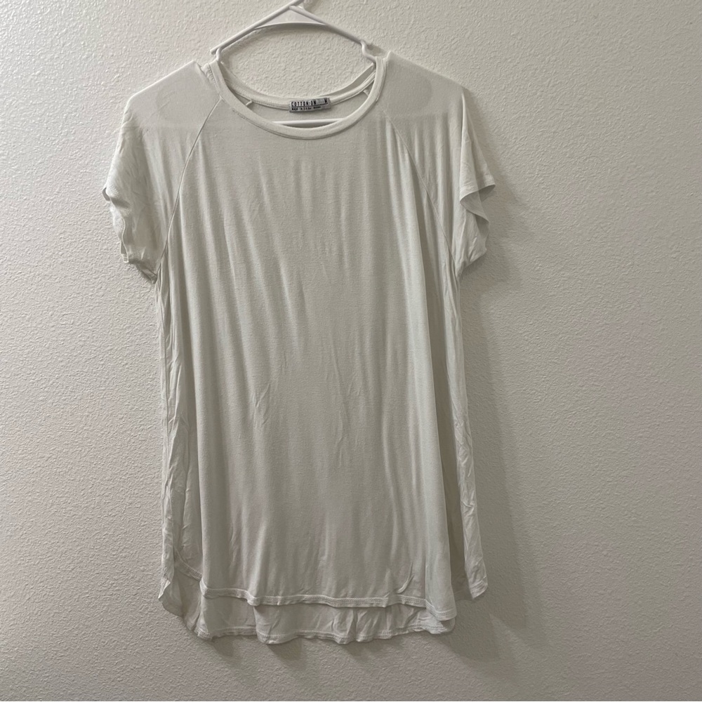 Cotton on classic t shirt white medium